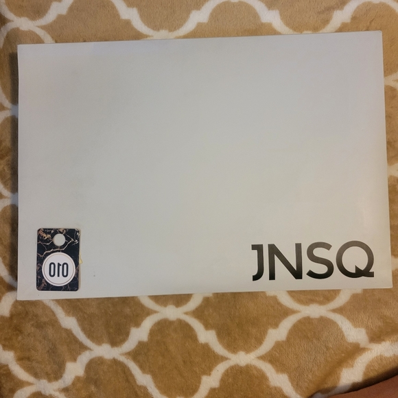 010 JNSQ 100% Mulberry Silk Blouse - Picture 3 of 16